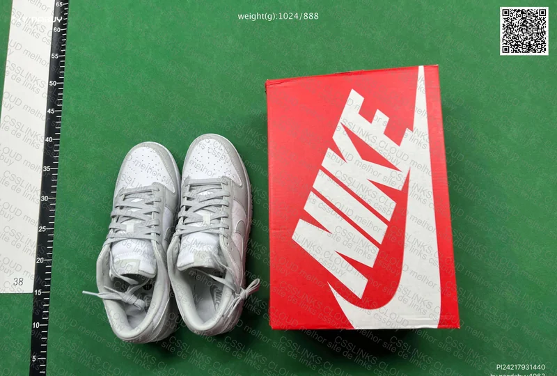Nike dunk low grey fog