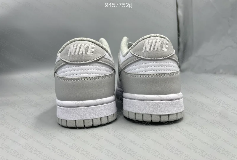 Nike Dunk Low Grey Fog - SALE 10