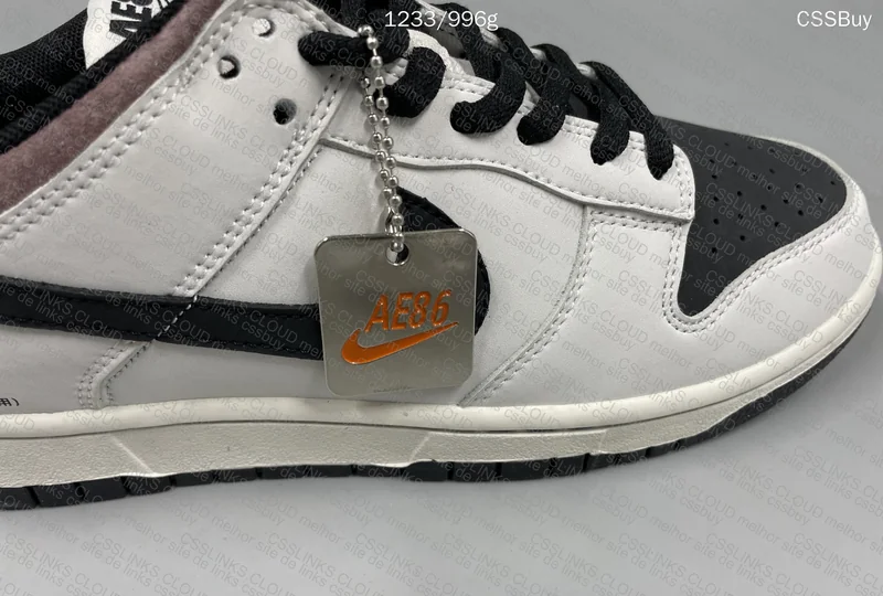 Nike Dunk Low Initial D AE86 6
