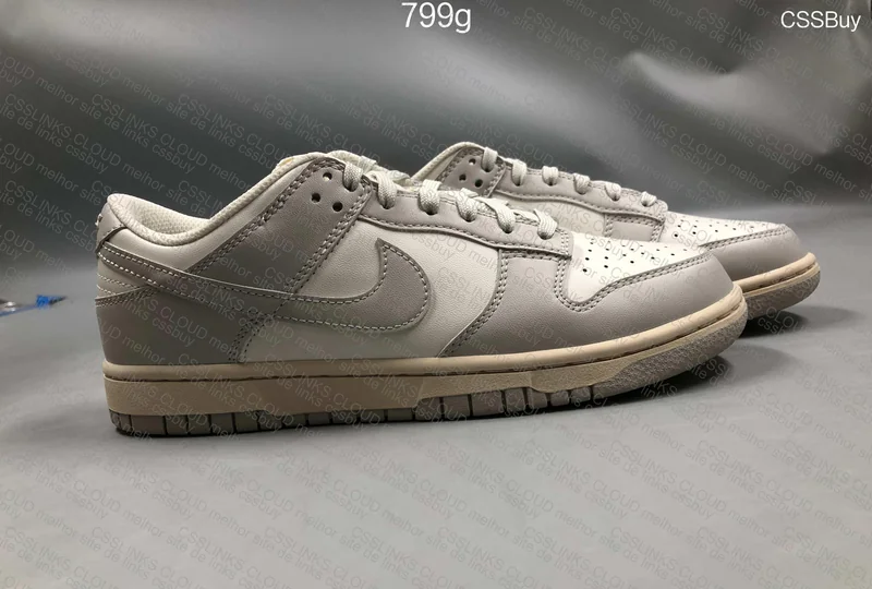 Nike Dunk Low Light Bone 5
