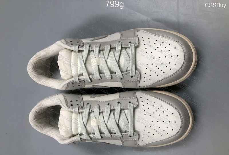 Nike Dunk Low Light Bone 6