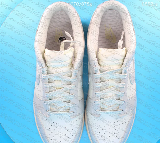 Nike Dunk Low Light Bone 4