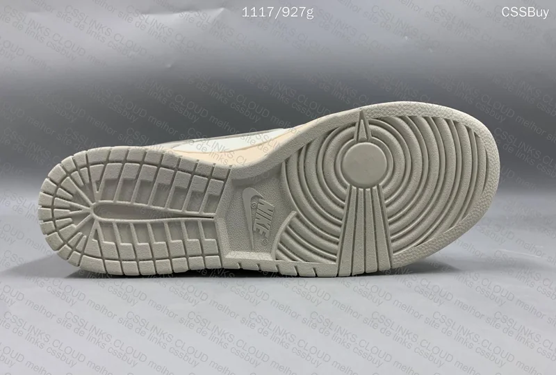 Nike Dunk Low Light Bone 2