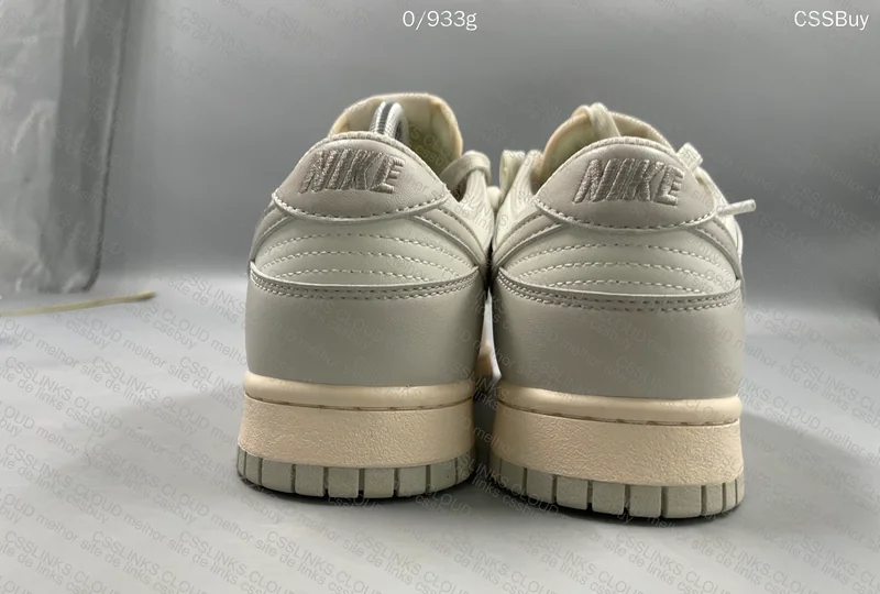 Nike Dunk Low (Light Bone) Batch: VT 2