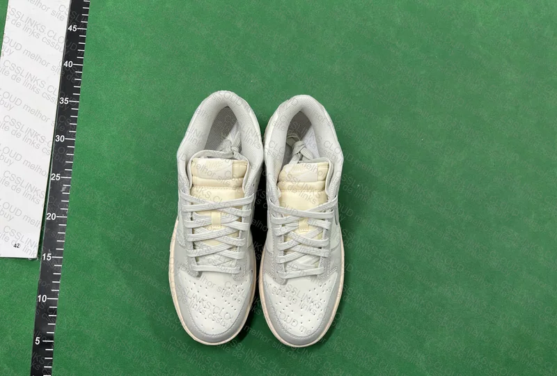 Nike Dunk Low Light Grey