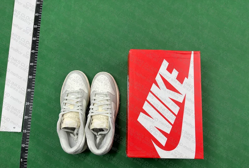 Nike Dunk Low Light Grey 4