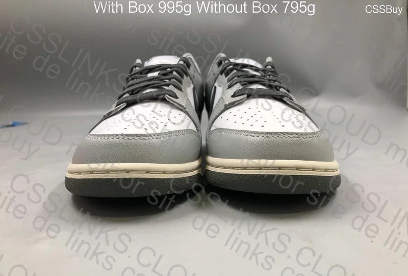 Nike Dunk Low Light Smoke Grey
