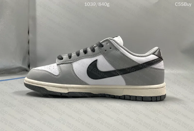 Nike Dunk Low Light Smoke Grey 4