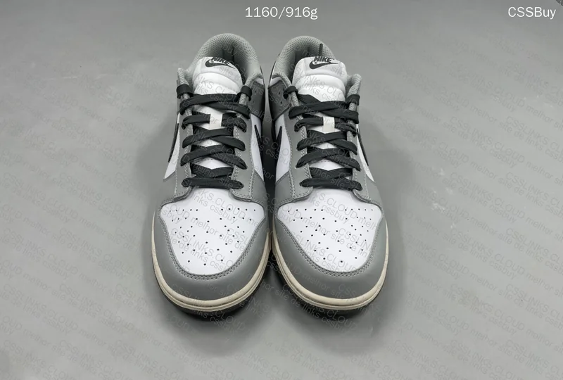 Nike Dunk Low Light Smoke Grey 2
