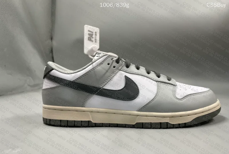 Nike Dunk Low Light Smoke Grey