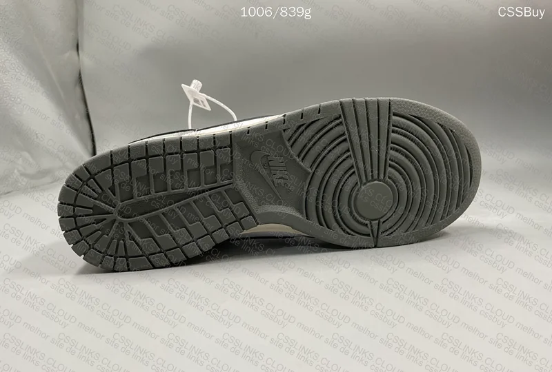 Nike Dunk Low Light Smoke Grey 5