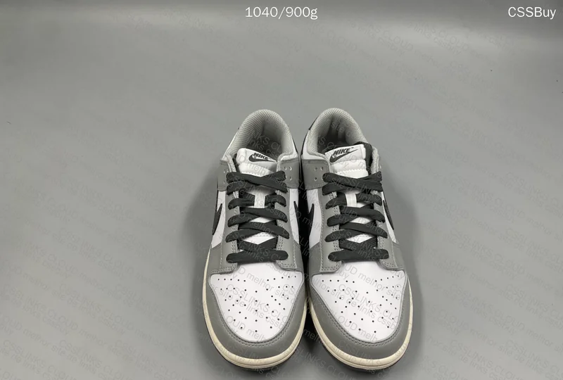 Nike Dunk Low Light Smoke Grey 3