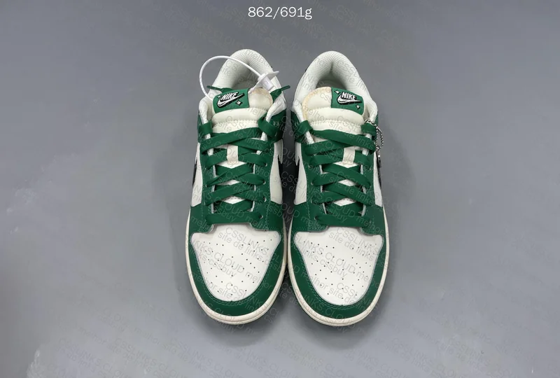 Nike Dunk Low - Lottery Green