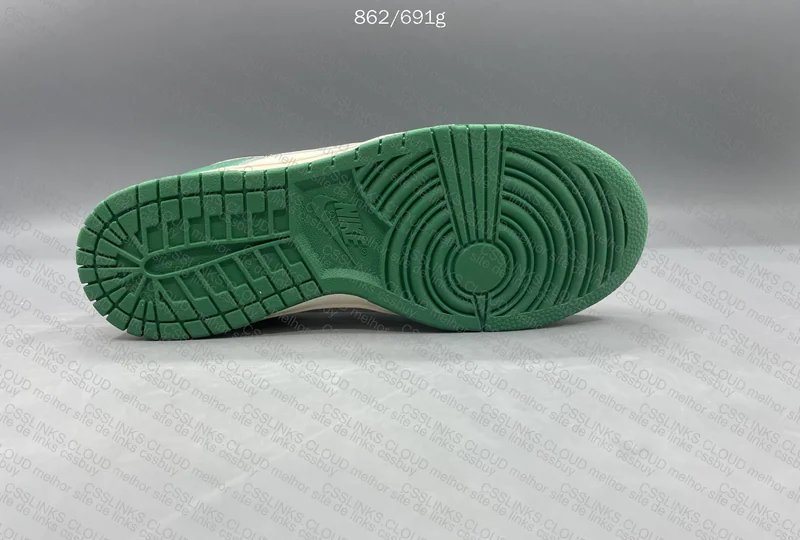 Nike Dunk Low - Lottery Green 9