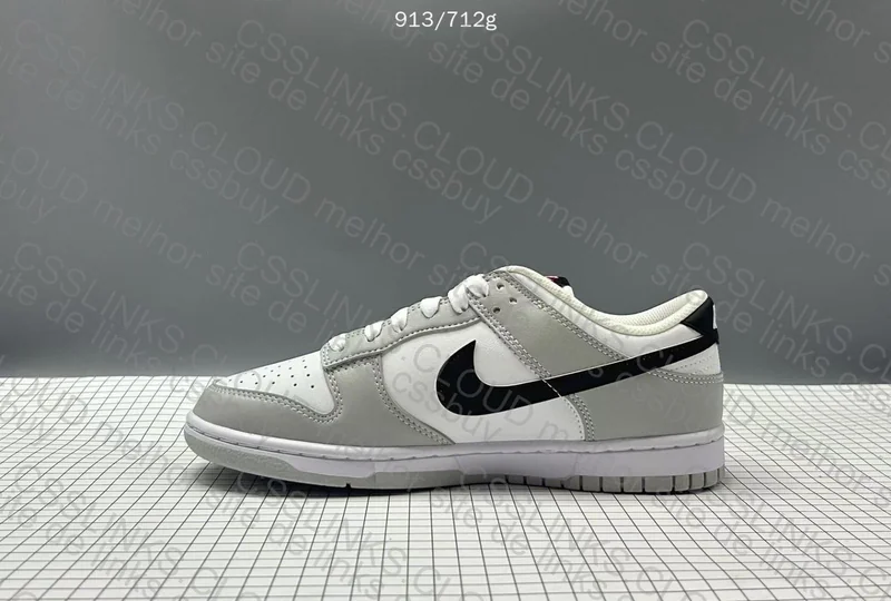 Nike Dunk Low Men's SE "Jackpot" 10