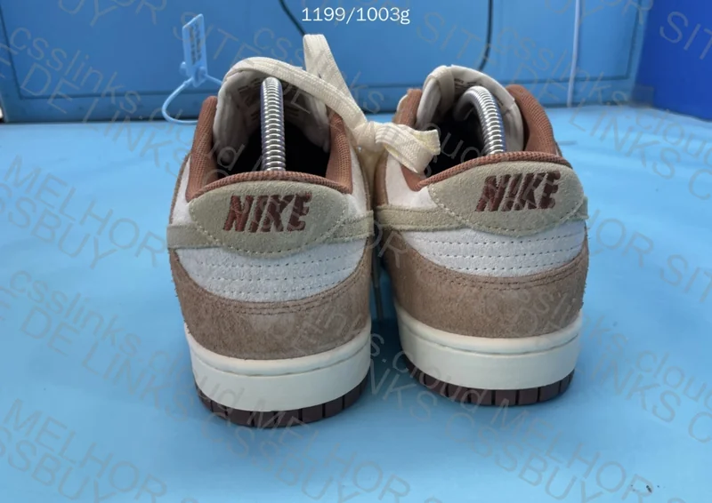 Nike dunk low medium curry