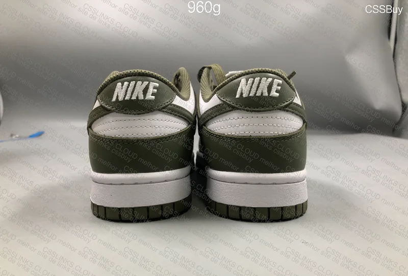 Nike Dunk Low Medium Olive 5