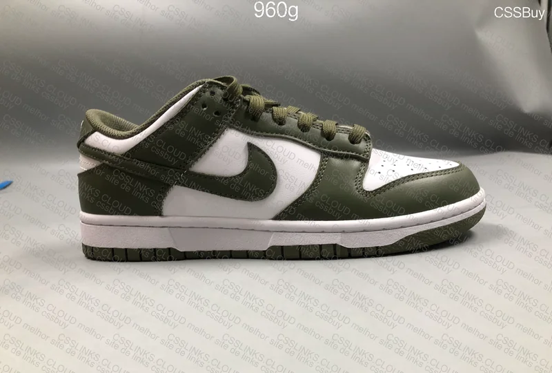 Nike Dunk Low Medium Olive 6