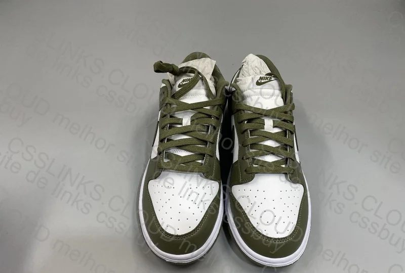 Nike Dunk Low Medium Olive 3
