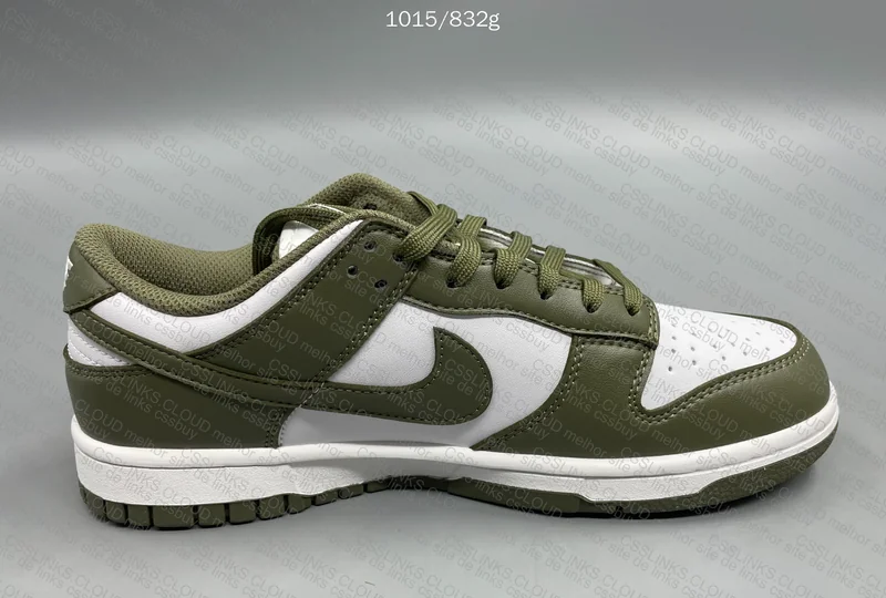 Nike Dunk Low Medium Olive 3