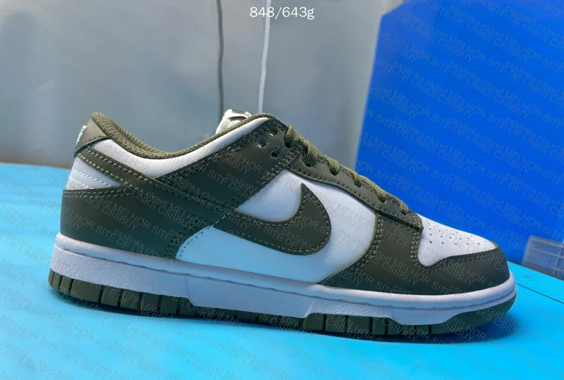 Nike Dunk Low Medium Olive 10