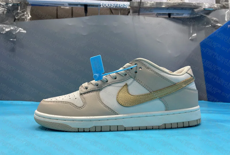 Nike Dunk Low Metallic Gold 2