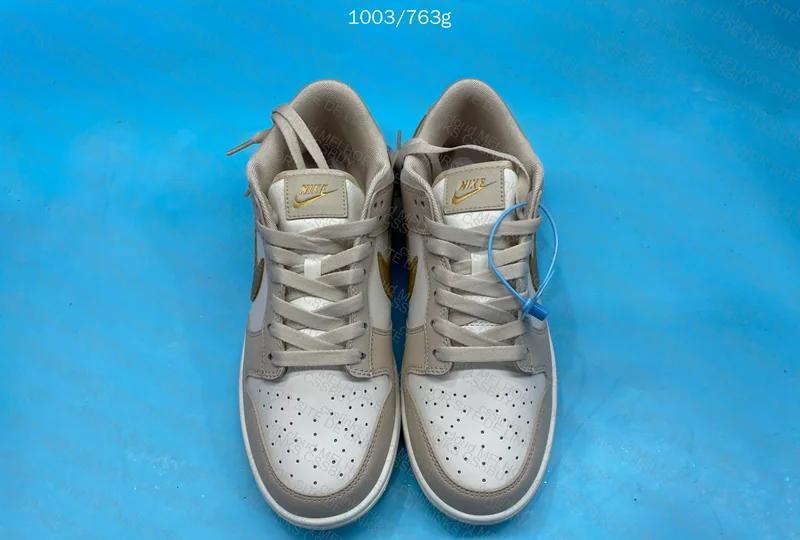Nike Dunk Low Metallic Gold 5