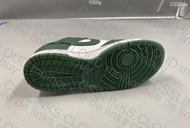 Nike Dunk Low Michigan State 2