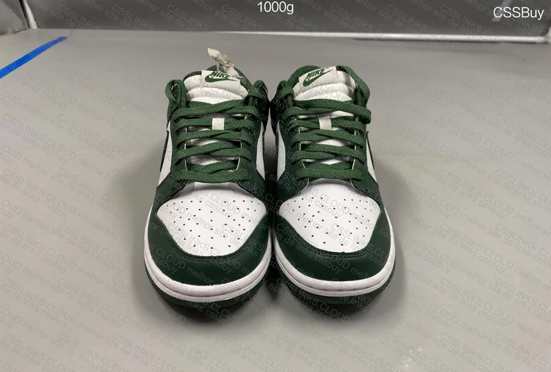 Nike Dunk Low Michigan State 4