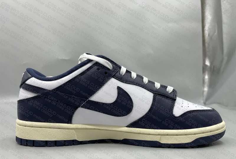 Nike Dunk Low Navy 4