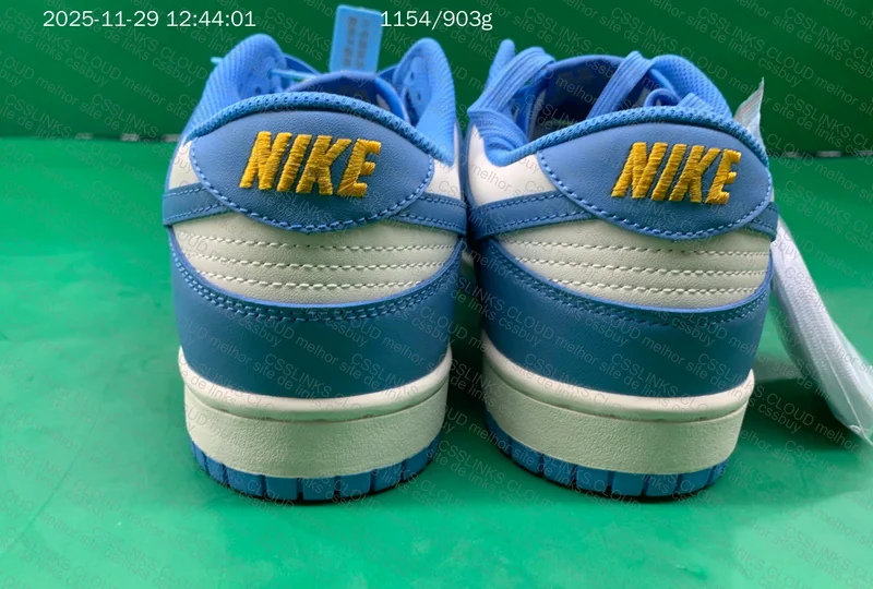 Nike Dunk Low North Carolina Blue 4