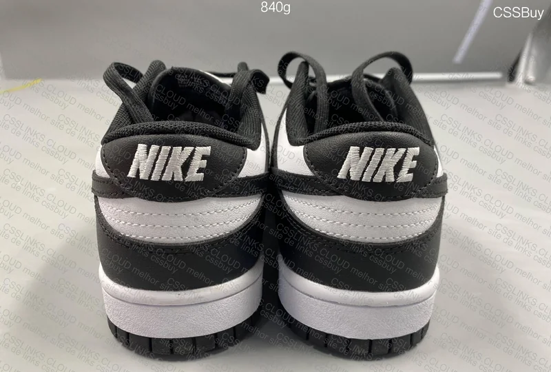 Nike Dunk Low Panda