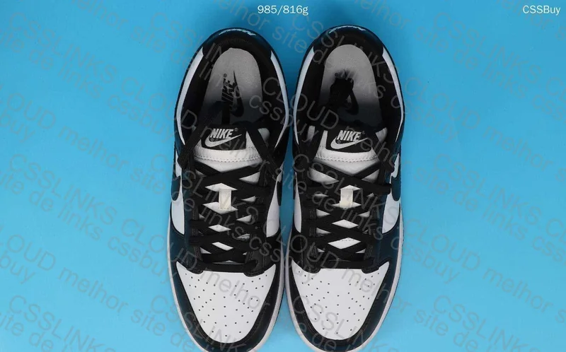 Nike dunk low panda