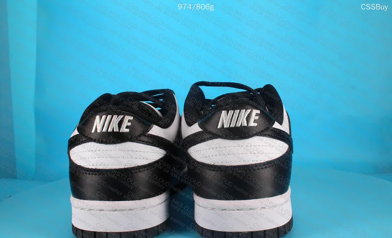 NIKE DUNK LOW - PANDA 2