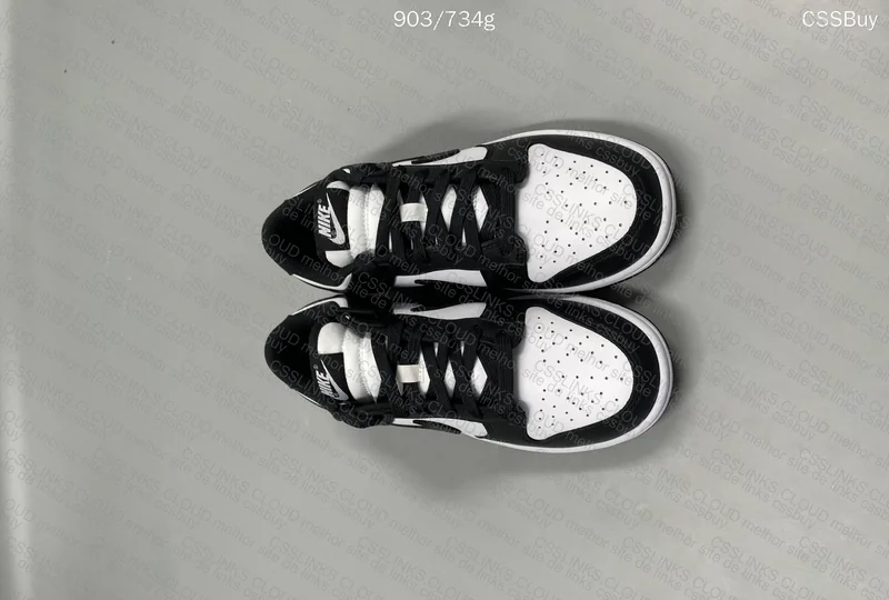 Nike Dunk Low Panda