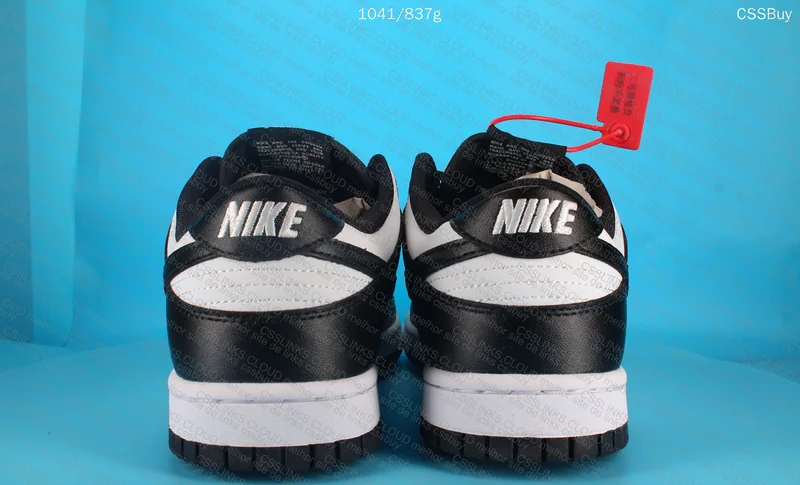 Nike dunk low panda
