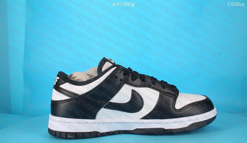 NIKE DUNK LOW PANDA 3