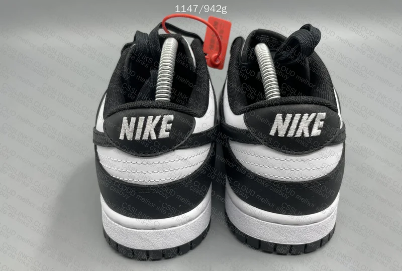 Nike Dunk Low Panda