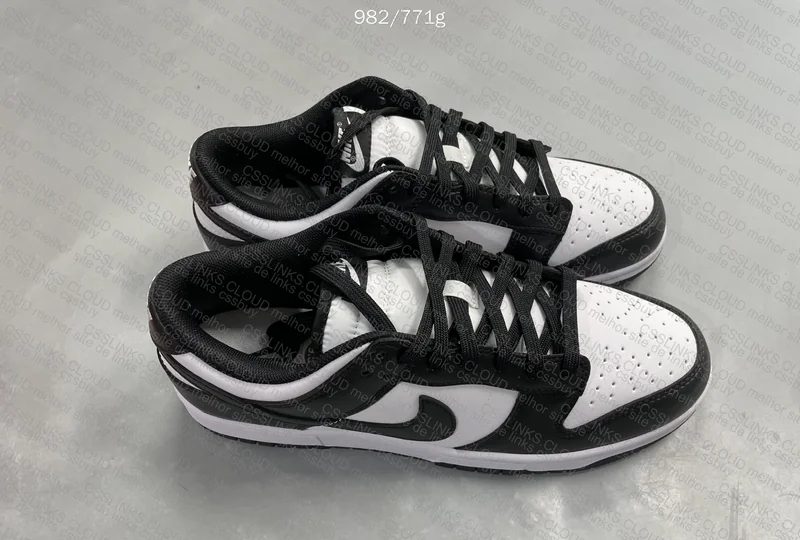 Nike Dunk Low Panda