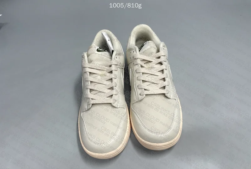 Nike Dunk Low Premium 'Light Orewood Brown' e Shorts Nike Running Division 4