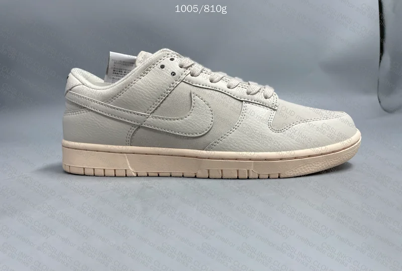 Nike Dunk Low Premium 'Light Orewood Brown' e Shorts Nike Running Division 6