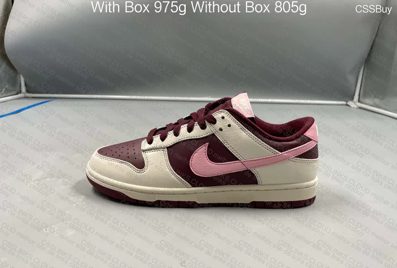 Nike Dunk Low Premium Valentine's Day 3