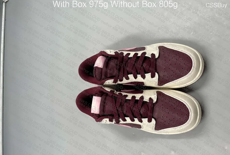Nike Dunk Low Premium Valentine's Day 5