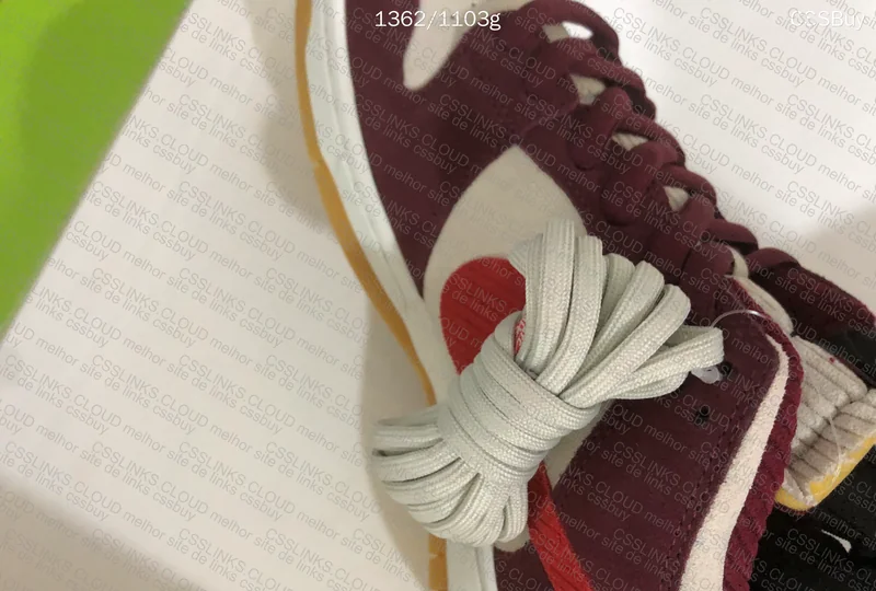 Nike Dunk Low Pro Skate Like a Girl 7