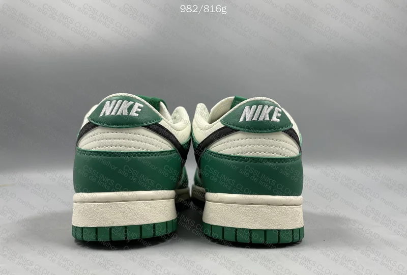 Nike Dunk Low Retro 5