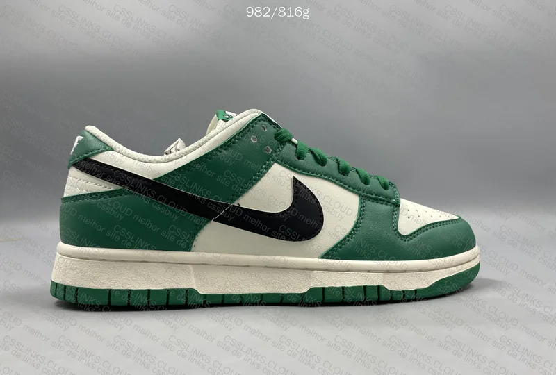 Nike Dunk Low Retro 8