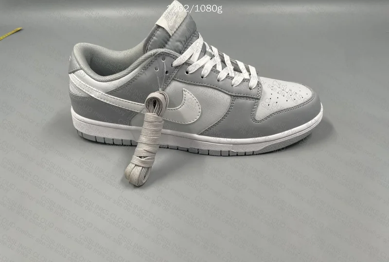 Nike Dunk Low Retro