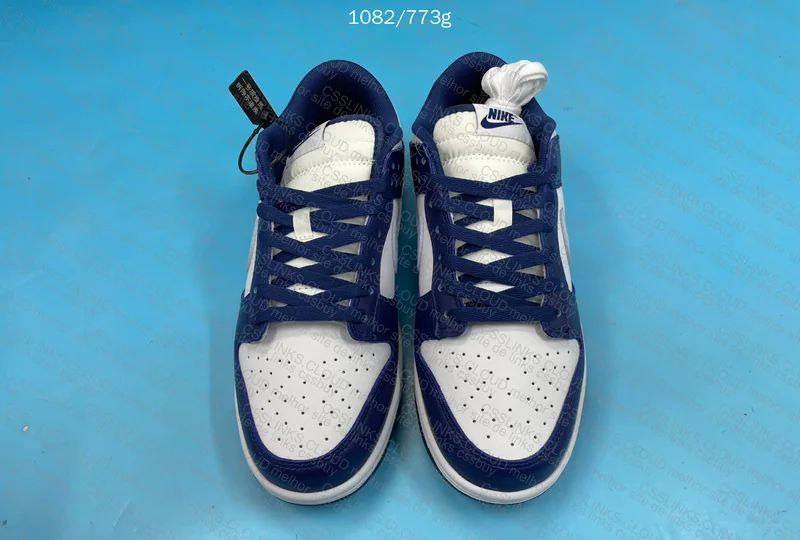 Nike Dunk Low Retro