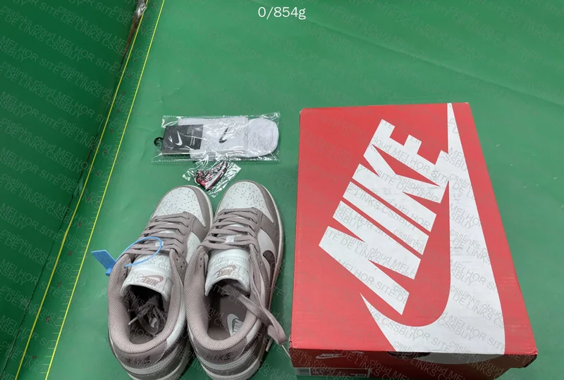 Nike Dunk Low (Rice Brown)