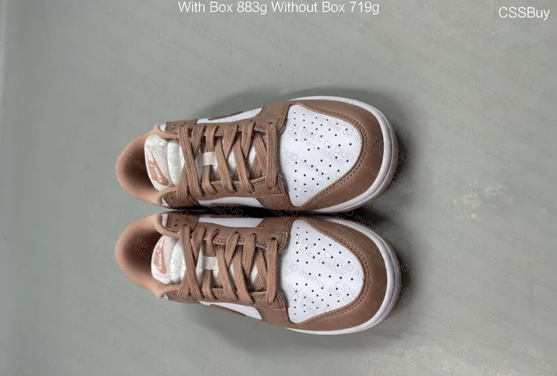 Nike Dunk Low Rose Whisper